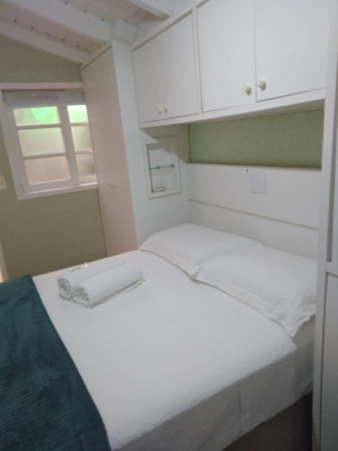 Flor Do Leste Bed and breakfast Florianópolis